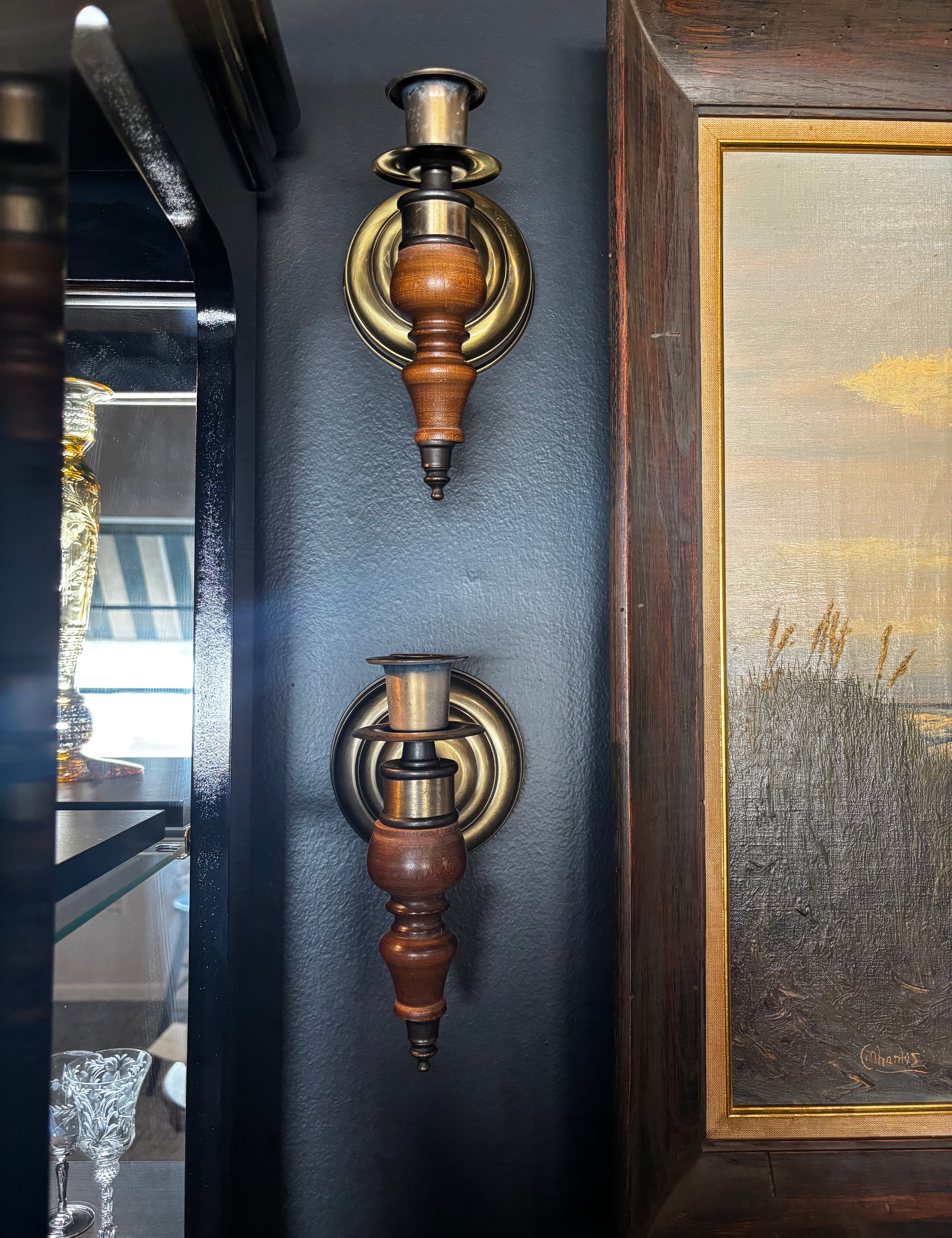 homcowallsconce.jpg