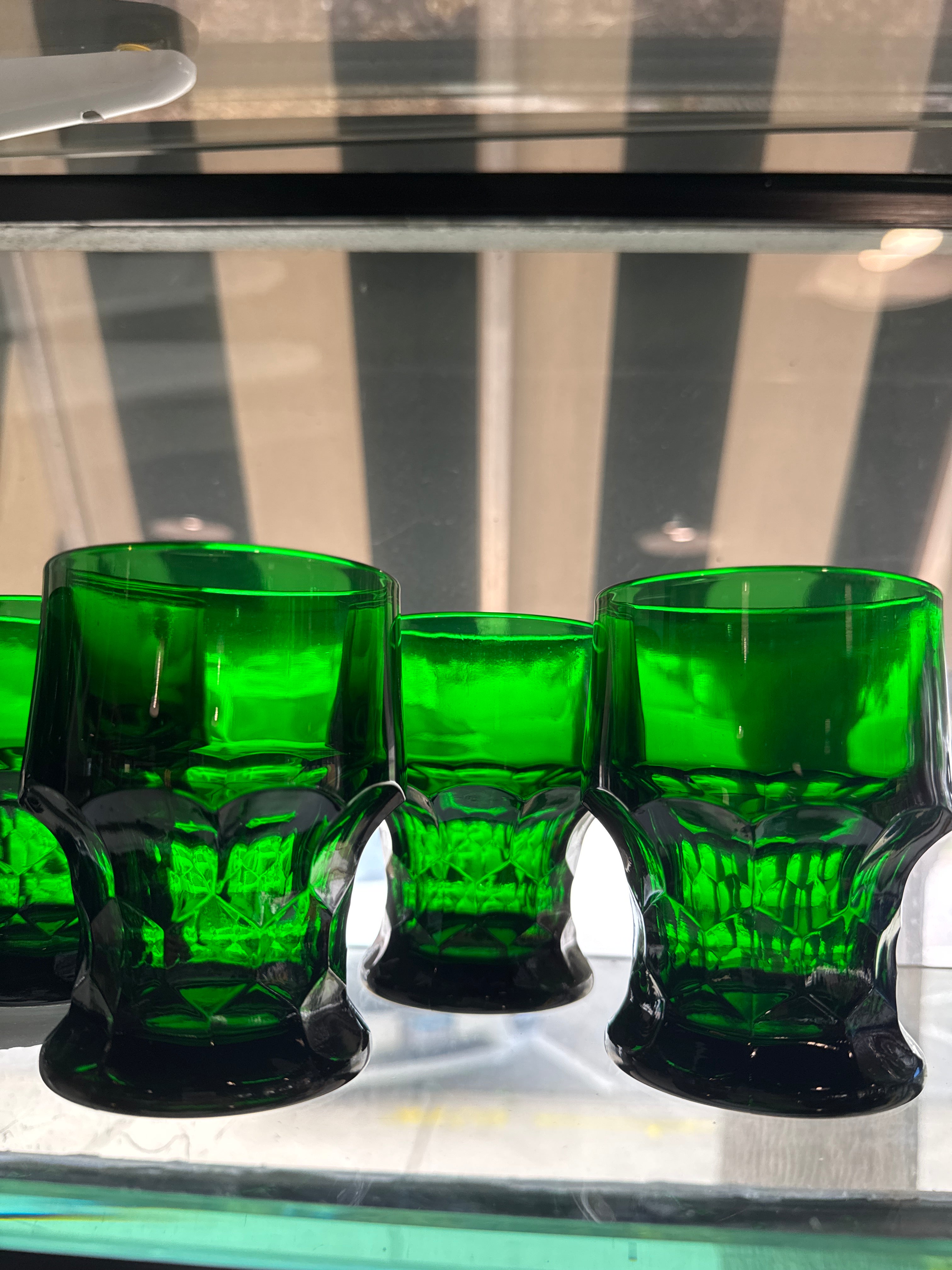 Vintage, Anchor Hocking Green tumblers ( set of 6)