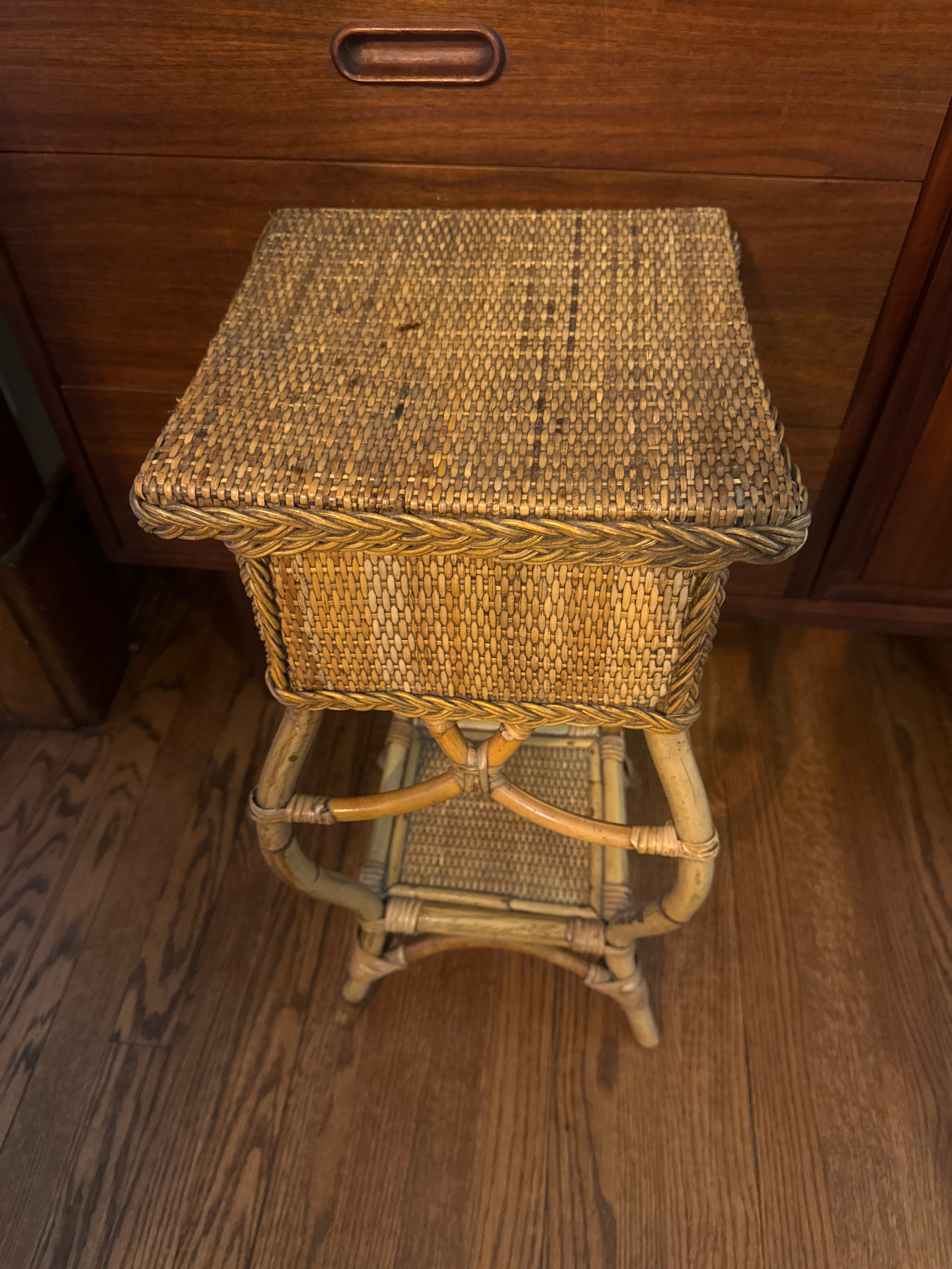 Vintage, Bamboo & Rattan side table/plant stand