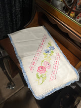 HM VTG Table Runner (Embroidered & Crocheted)