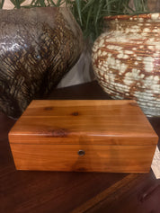 Vintage, Lane Cedar chest Jewelry box