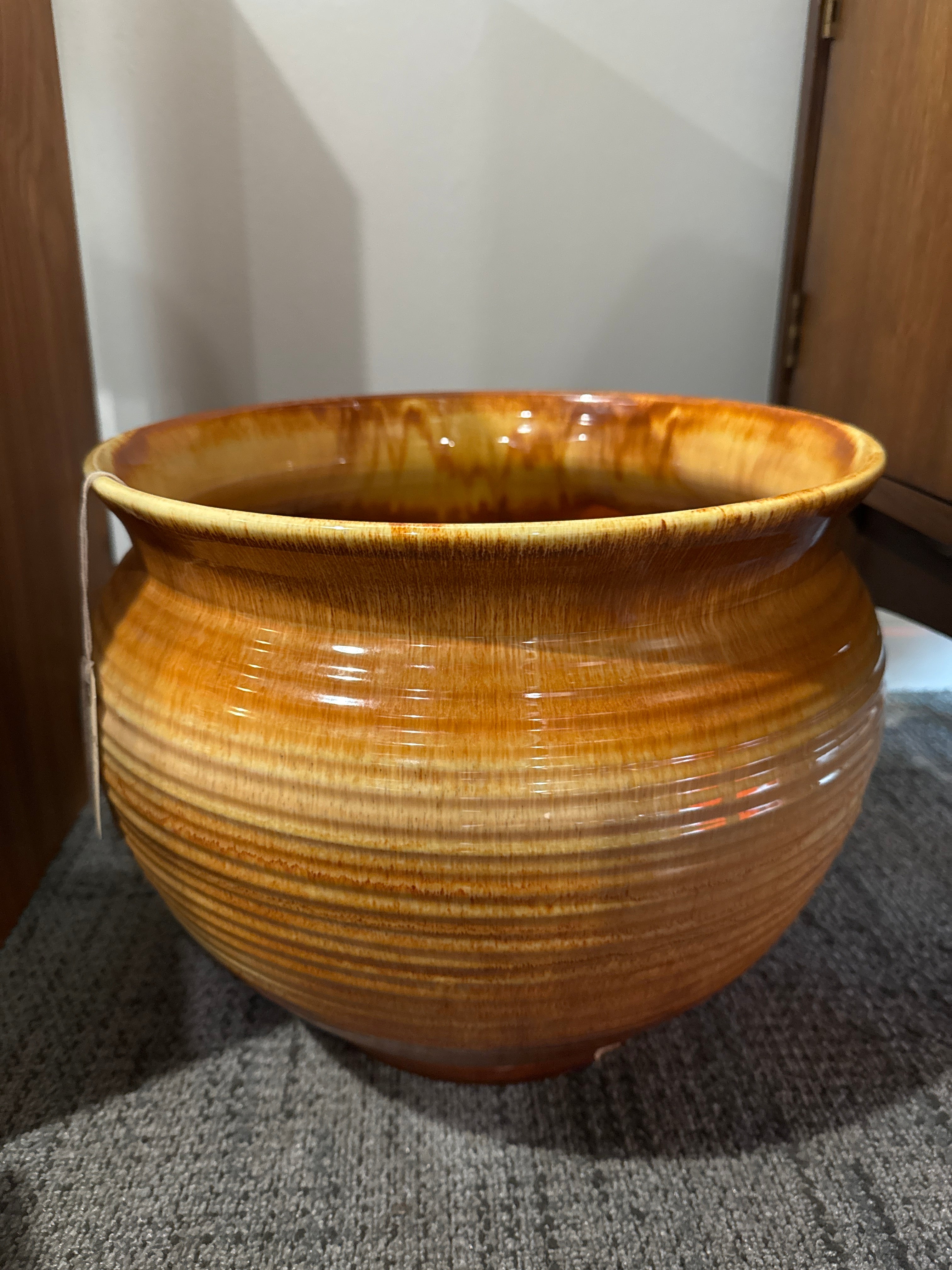 Vintage, Haeger original Mcm signed by artist Sebastiano Magio  planter pot