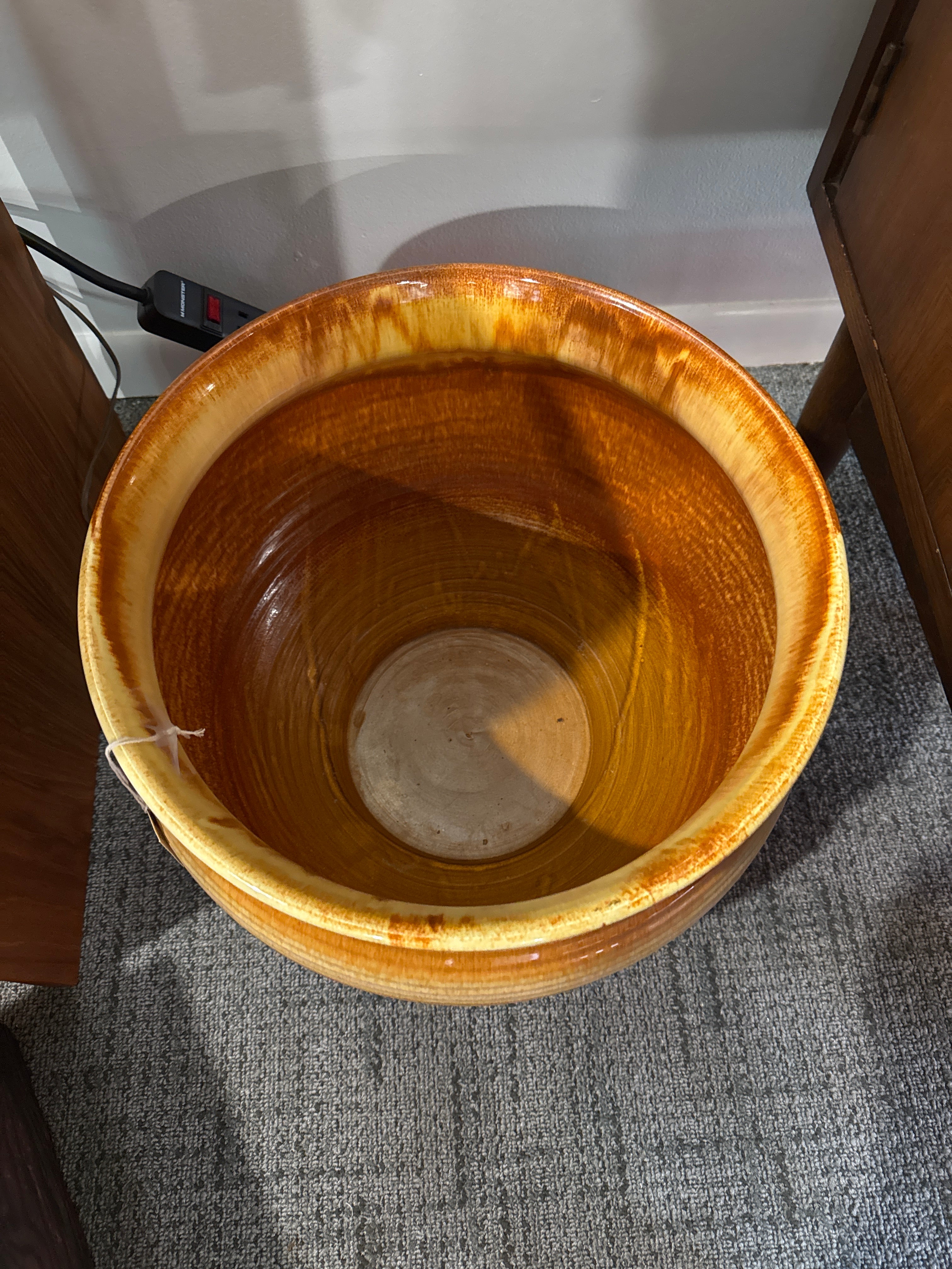 Vintage, Haeger original Mcm signed by artist Sebastiano Magio  planter pot