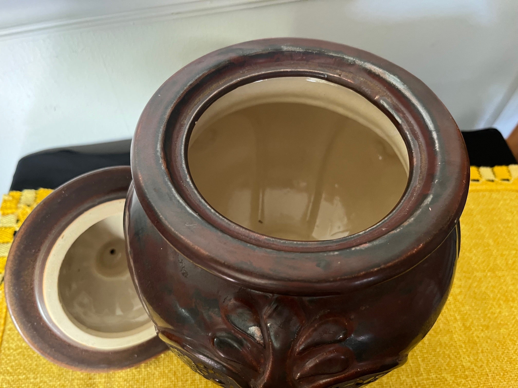 Large Decorative Glazed Lidded Urn