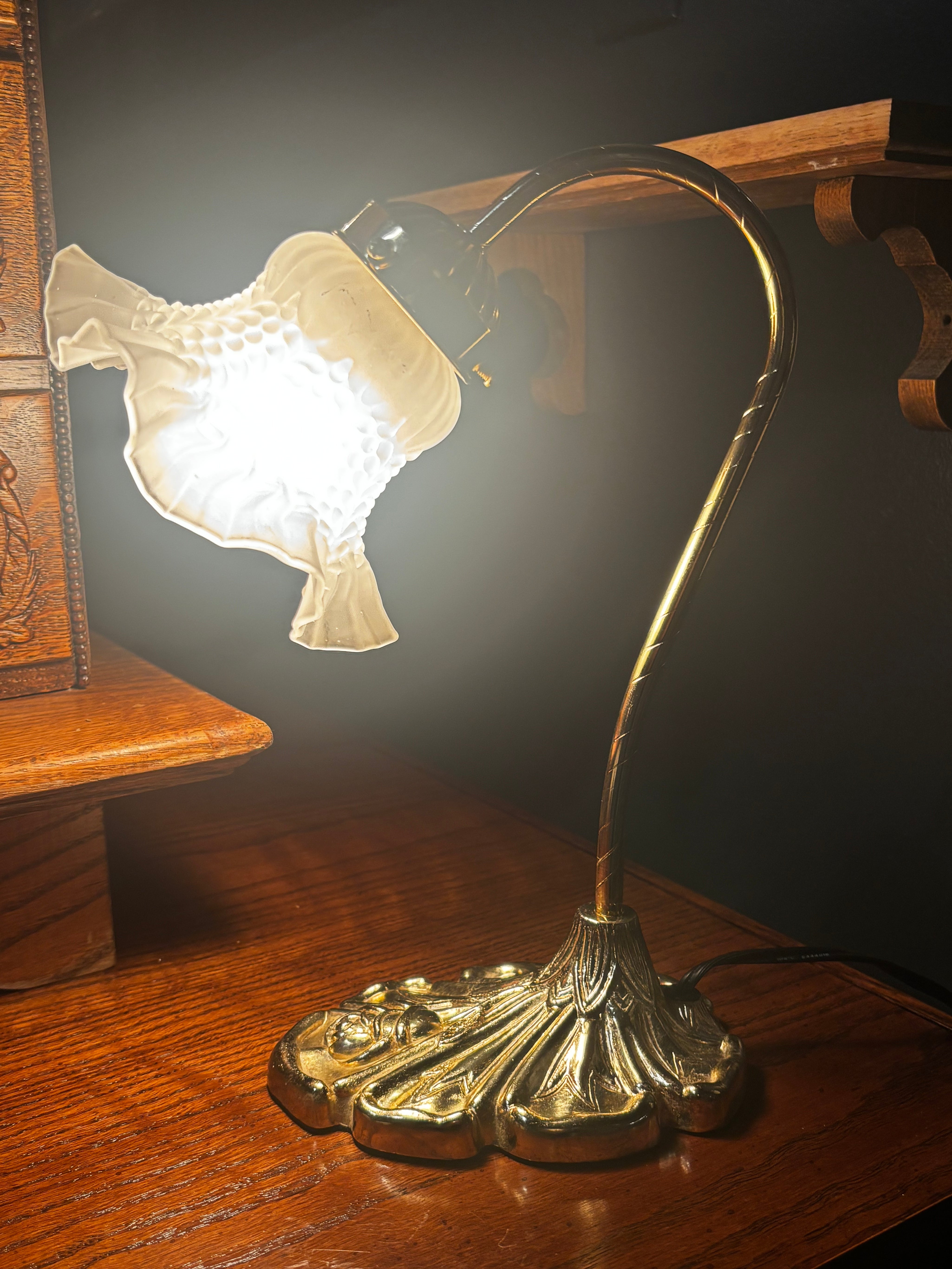 vintage Art Nouveau style lily pad gooseneck lamp