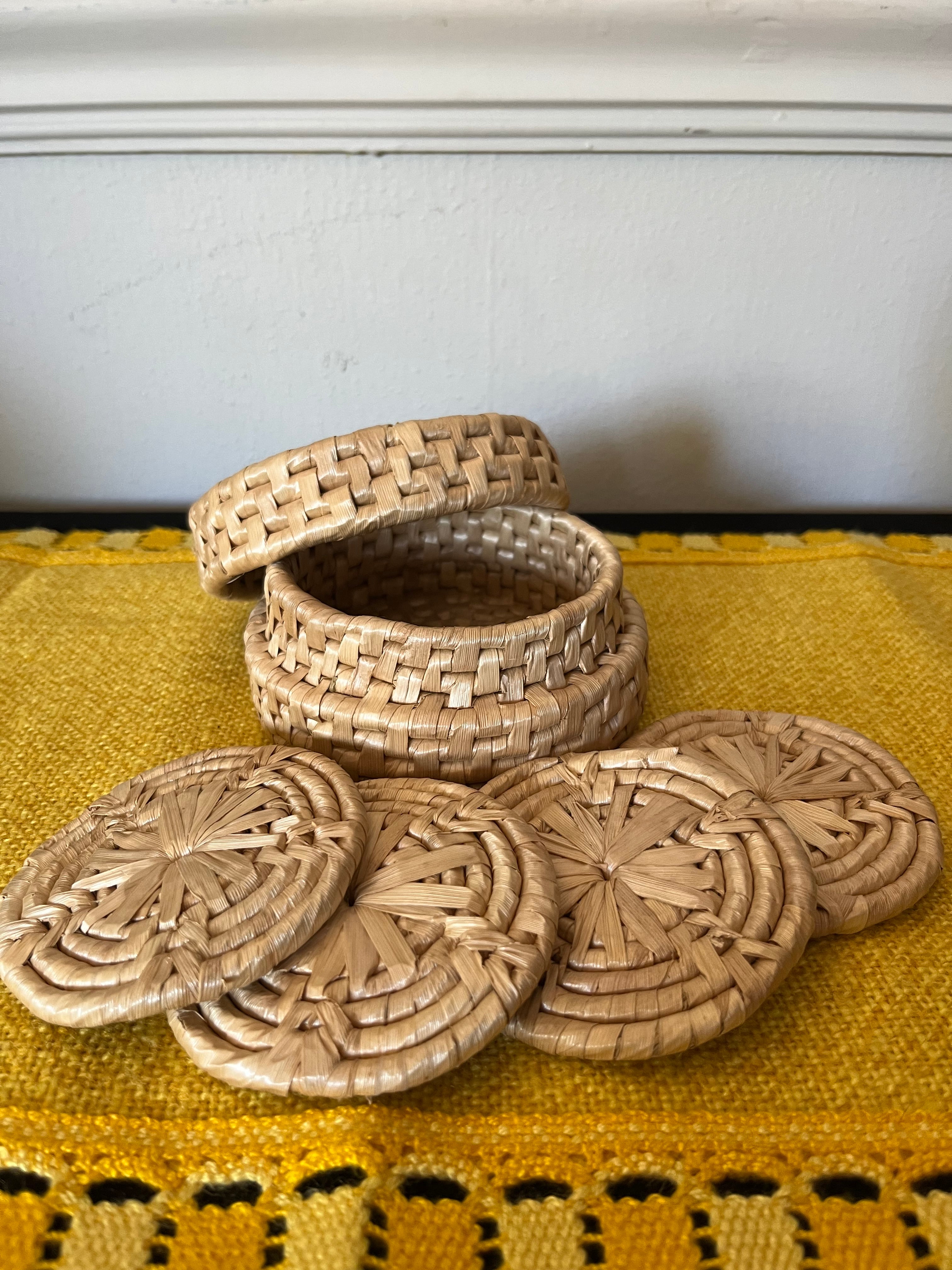 Raffia Palm Coasters w/Storage Basket