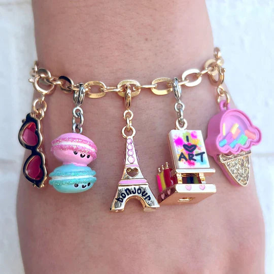sunglasses-macarons-eiffel-i-love-art_1080x_540x_1317b64b-75e0-431b-ac27-71966351773c.webp