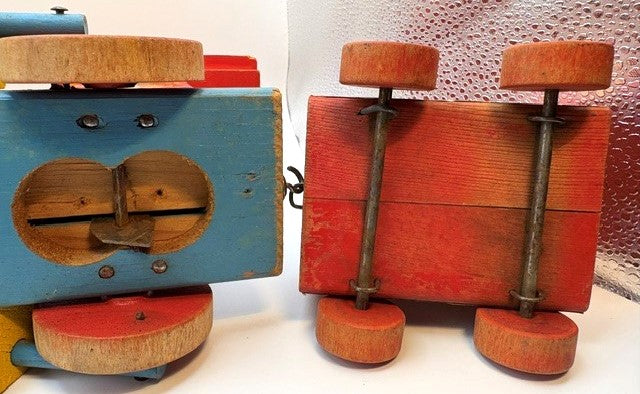 1949 Fisher Price Looky Chug Chug